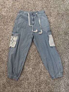 POL Crochet-Patch Cargo Joggers - Light Blue